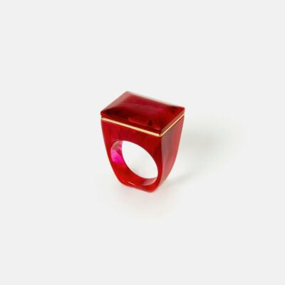 Accessories Jigsaw  | Square Resin Ring Red